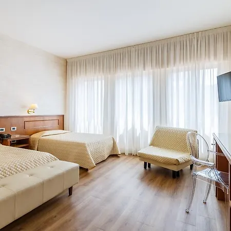 Delle Rose Hotel 4*